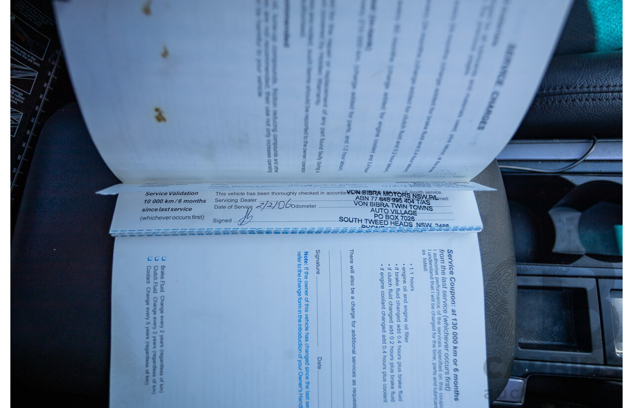 8/2005 Holden Commodore SS VZ Utility Heron White 5.7L V8