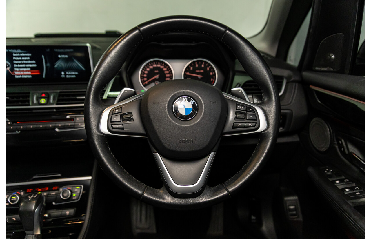 12/2014 BMW 2 25i Active Tourer Sport Line F45 4d Wagon Platinum Silver Turbo 2.0L