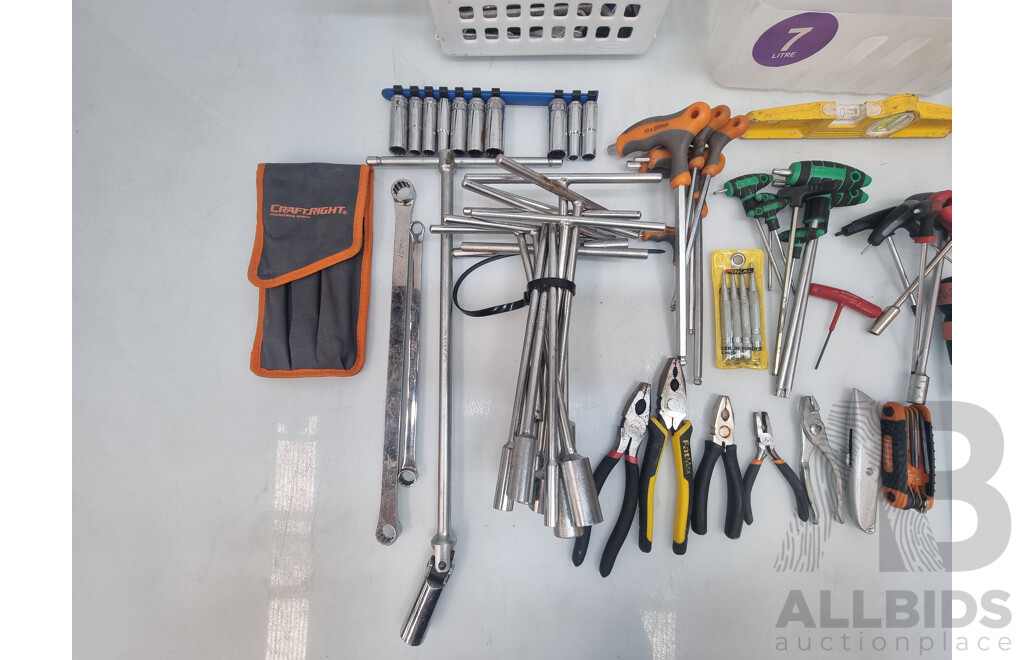 Assorted Job Lot - Tools & Accessories ETC