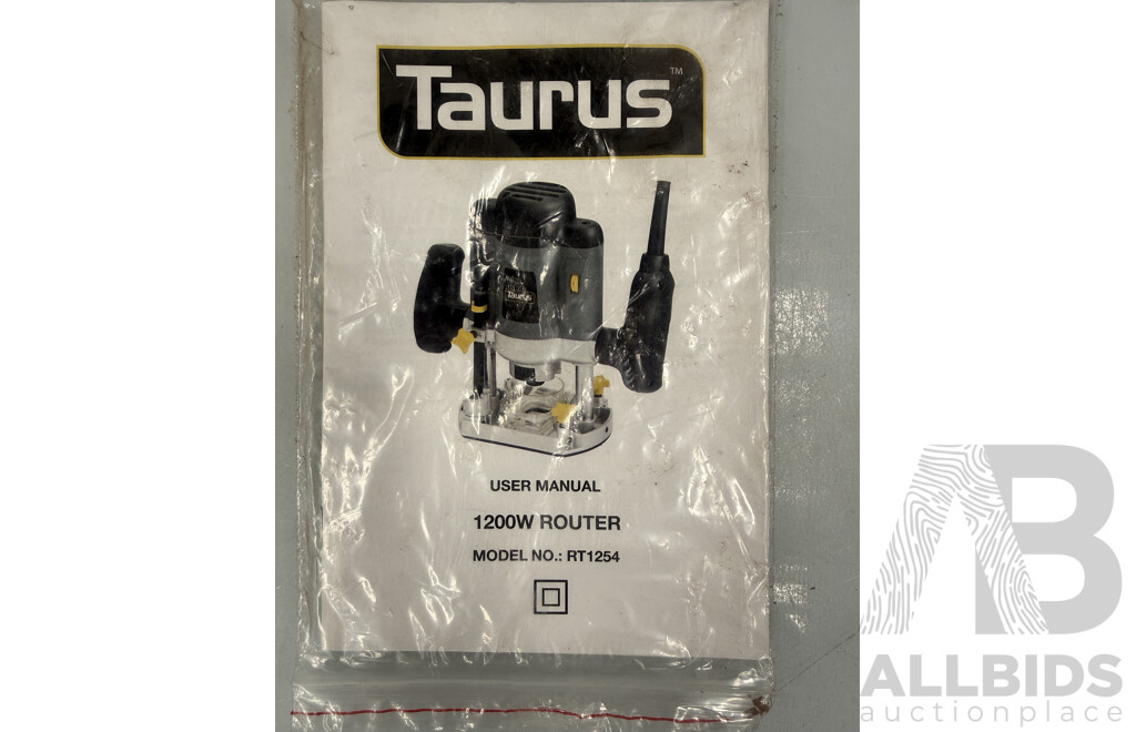 Taurus 1200W Router