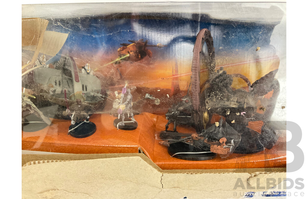 Boxed Star Wars Hasbro Miniatures Clone Wars Battles, Battle of Hoth Scenario Pack and Battle Masters Luke Skywalker and Wampa