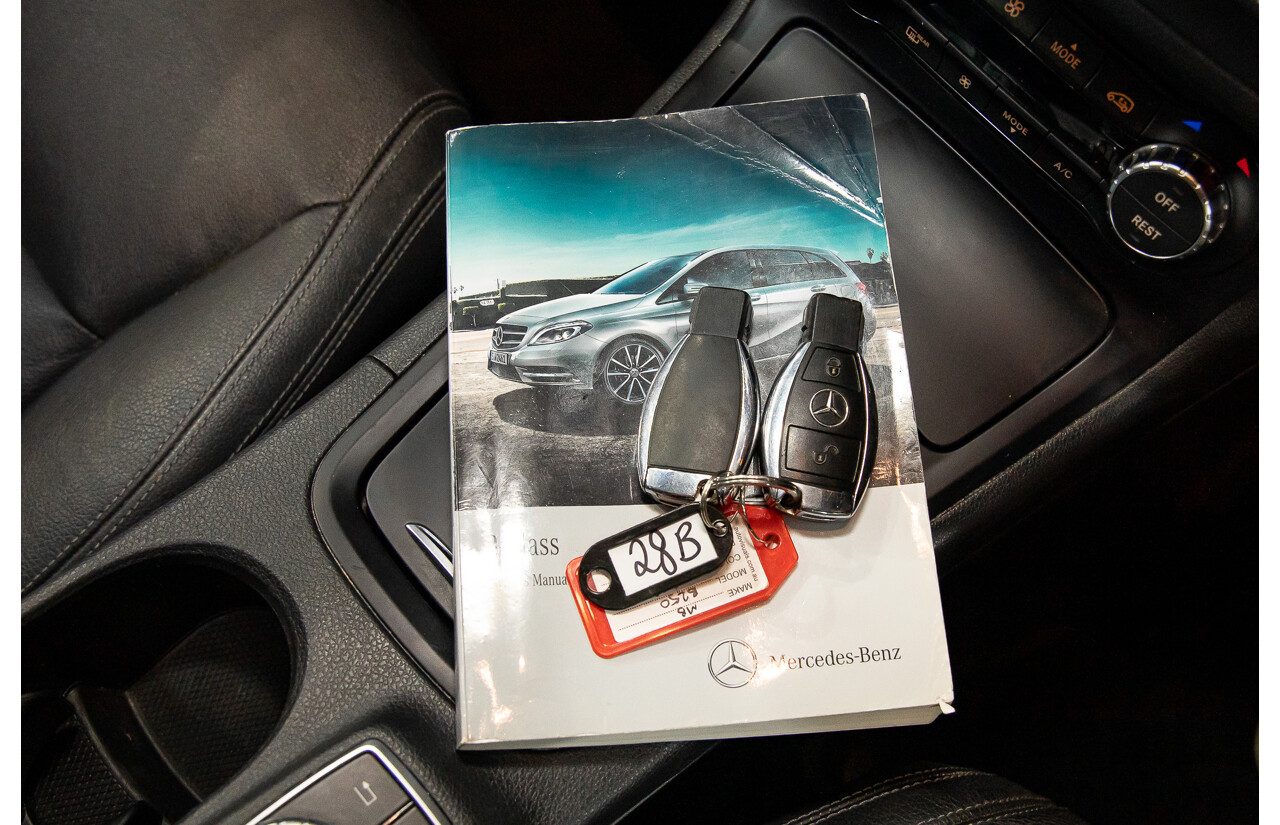 11/2012 Mercedes-Benz B250 BE 246 MY13 5d Hatchback Jupiter Red Turbo 2.0L