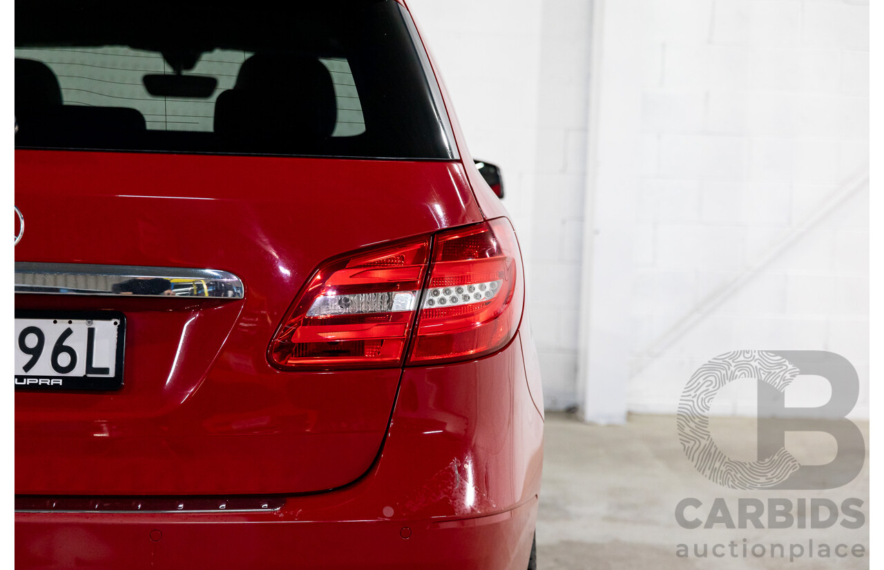 11/2012 Mercedes-Benz B250 BE 246 MY13 5d Hatchback Jupiter Red Turbo 2.0L