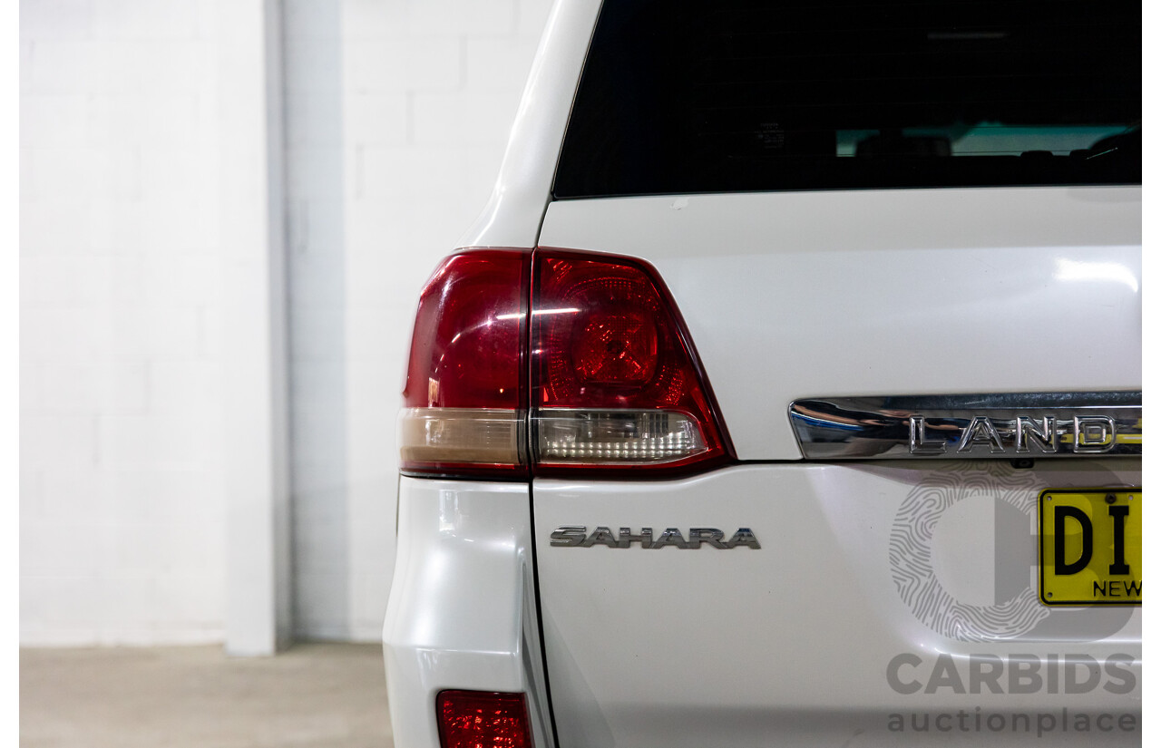 6/2009 Toyota Landcruiser Sahara (4x4) VDJ200R 09 UPGRADE 4d Wagon Crystal White Pearl Turbo Diesel V8 4.5L