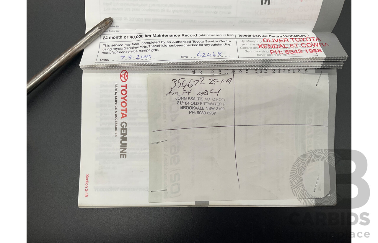 6/2009 Toyota Landcruiser Sahara (4x4) VDJ200R 09 UPGRADE 4d Wagon Crystal White Pearl Turbo Diesel V8 4.5L