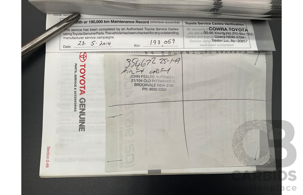 6/2009 Toyota Landcruiser Sahara (4x4) VDJ200R 09 UPGRADE 4d Wagon Crystal White Pearl Turbo Diesel V8 4.5L