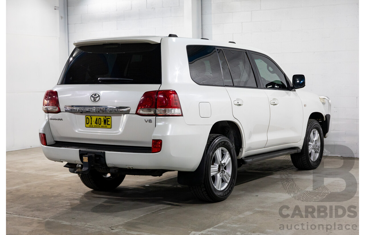6/2009 Toyota Landcruiser Sahara (4x4) VDJ200R 09 UPGRADE 4d Wagon Crystal White Pearl Turbo Diesel V8 4.5L