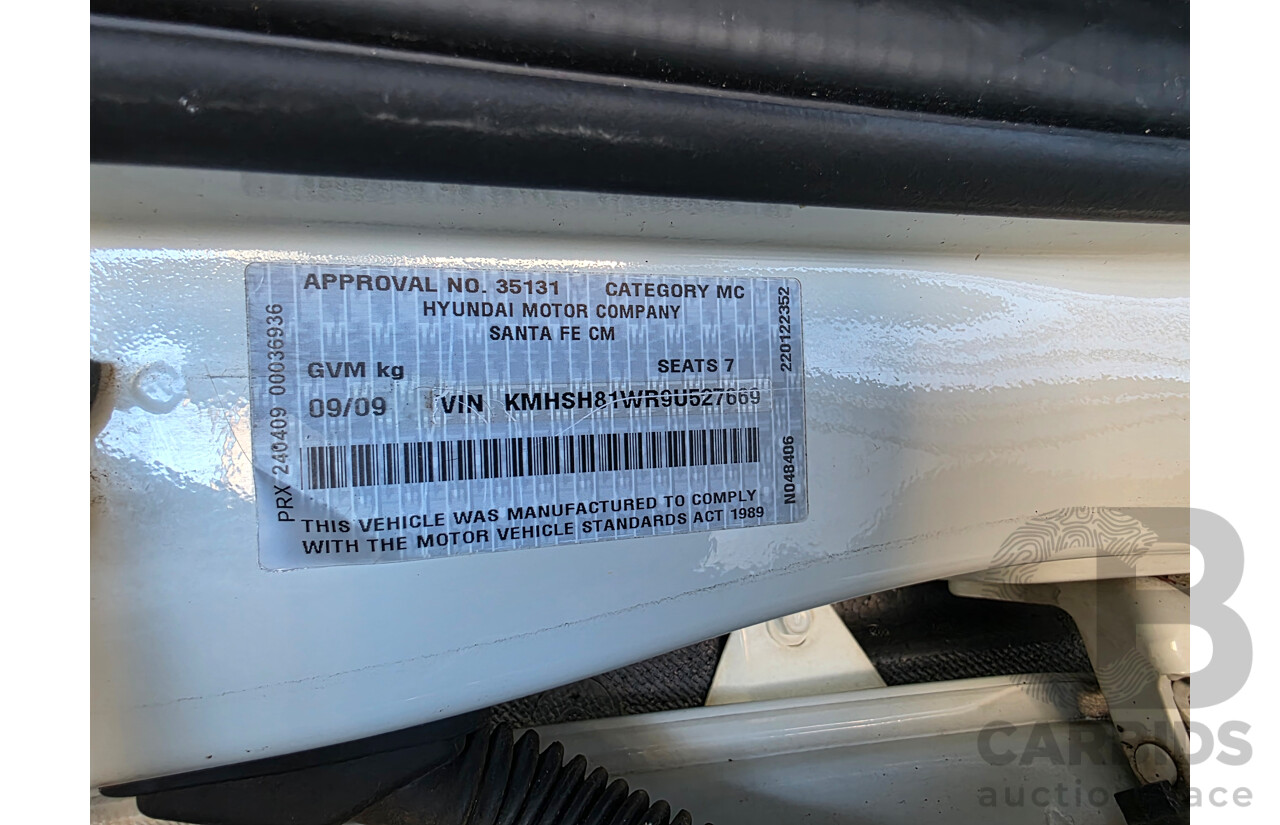 9/2009 Hyundai Santa Fe Elite CRDi (4x4) CM MY09 UPGRADE 4d Wagon White Turbo Diesel 2.2L