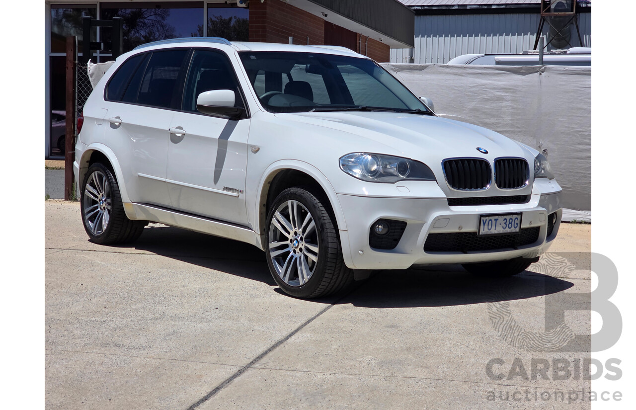 07/2013 Bmw X5 xDrive30d M-sport (4x4) E70 MY12 UPGRADE 4D Wagon White Turbo Diesel 3.0L