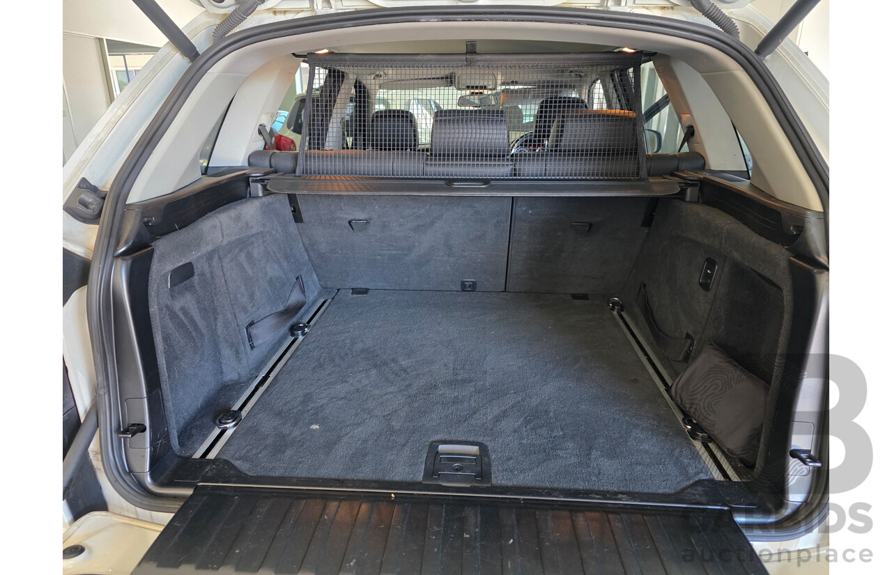 07/2013 Bmw X5 xDrive30d M-sport (4x4) E70 MY12 UPGRADE 4D Wagon White Turbo Diesel 3.0L