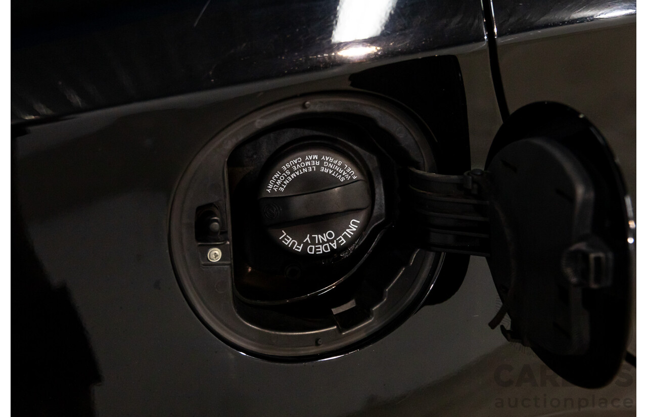 2/2015 Alfa Romeo Giulietta Distinctive MY15 5d Hatchback Alfa Black Turbo 1.4L