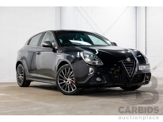 2/2015 Alfa Romeo Giulietta Distinctive MY15 5d Hatchback Alfa Black Turbo 1.4L