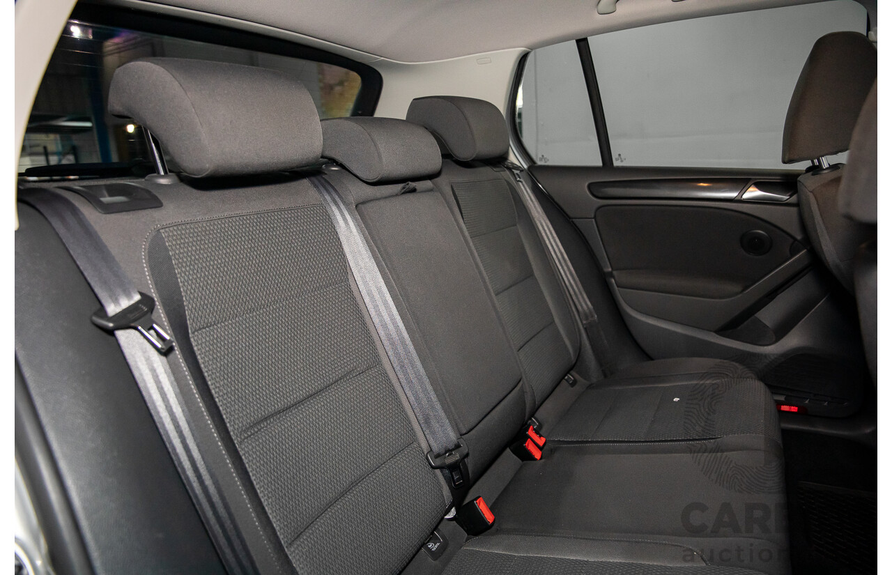 8/2011 Volkswagen Golf 103 TDI Comfortline 1K MY11 4d Wagon Reflex Silver Turbo Diesel 2.0L