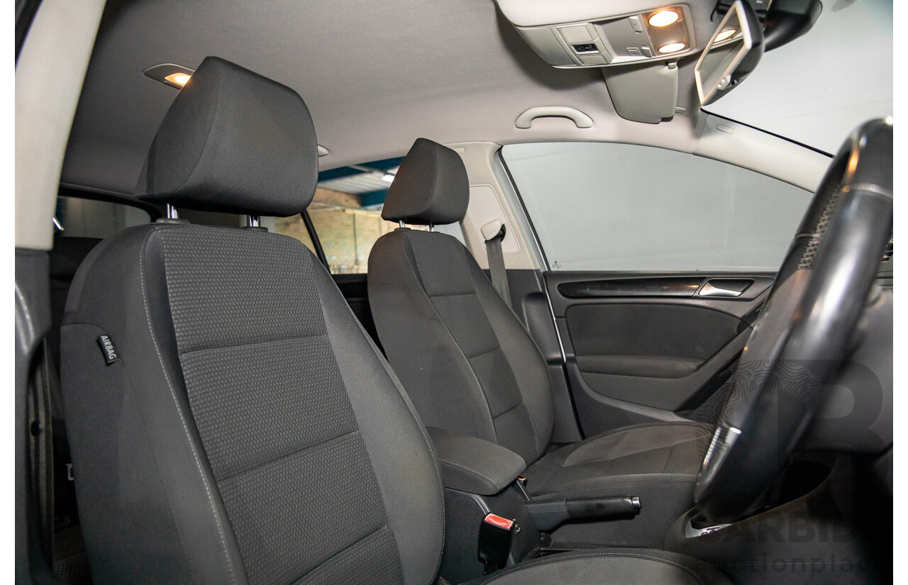 8/2011 Volkswagen Golf 103 TDI Comfortline 1K MY11 4d Wagon Reflex Silver Turbo Diesel 2.0L