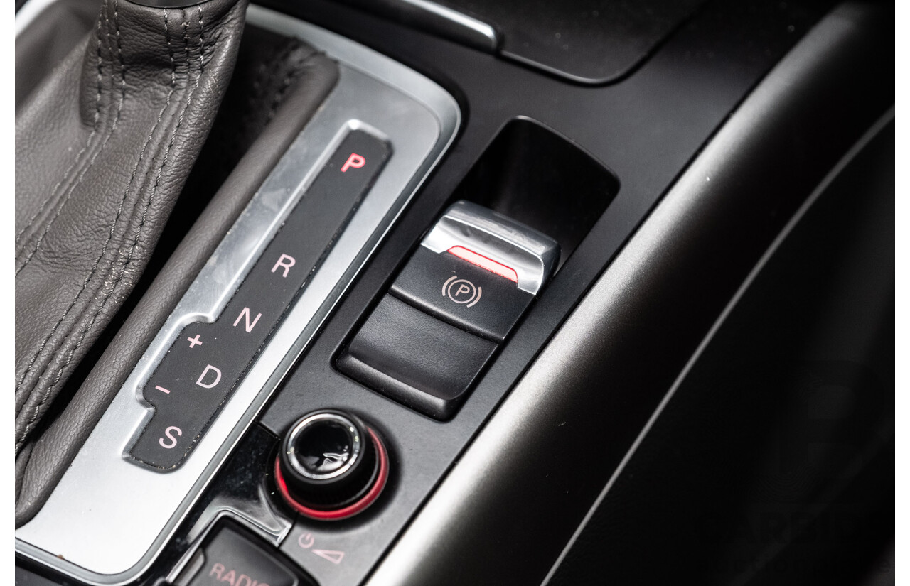 1/2010 Audi A4 2.0 TDI B8 (8K) 4d Sedan Deep Sea Blue Metallic Turbo Diesel 2.0L