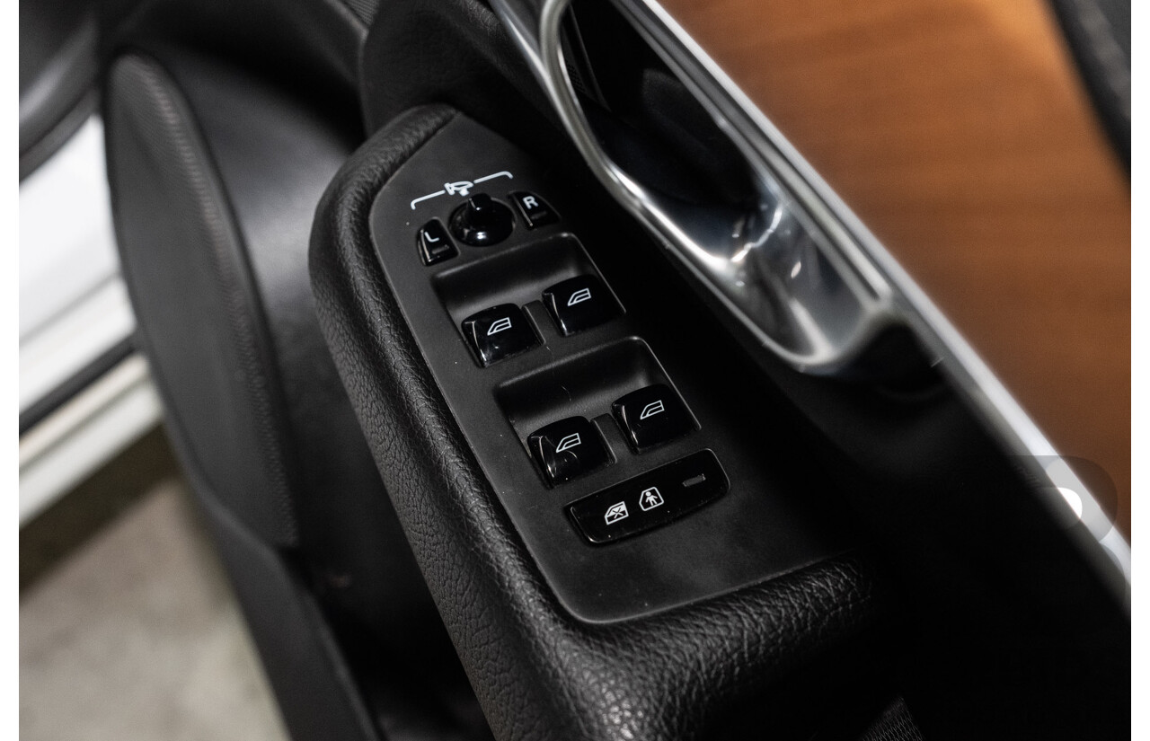 04/2021 Volvo XC90 D5 Inscription Polestar Upgrade (AWD) 256 MY21 4d Wagon Ice White Twin Turbo Diesel 2.0L