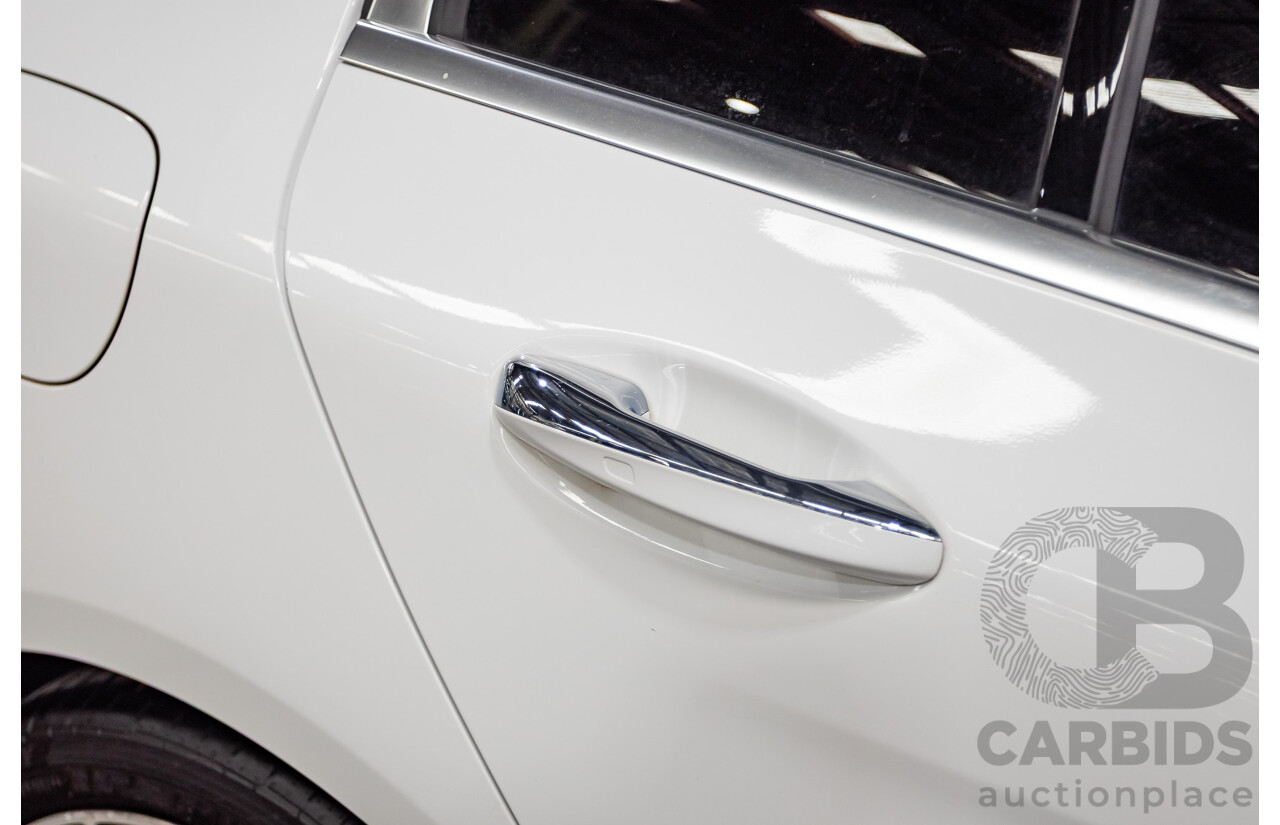 9/2014 Mercedes-Benz C250 AMG Line 205 4D Sedan Polar White Turbo 2.0L