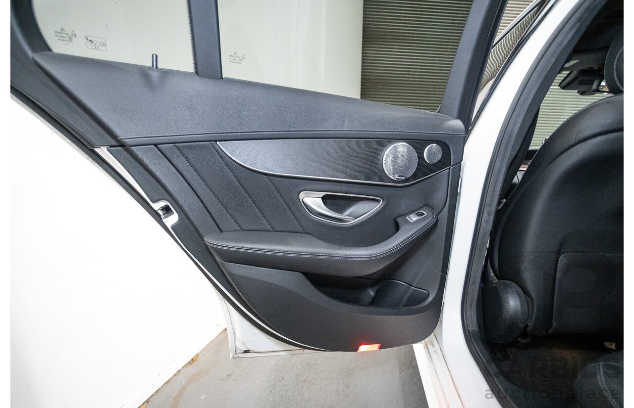 9/2014 Mercedes-Benz C250 AMG Line 205 4D Sedan Polar White Turbo 2.0L