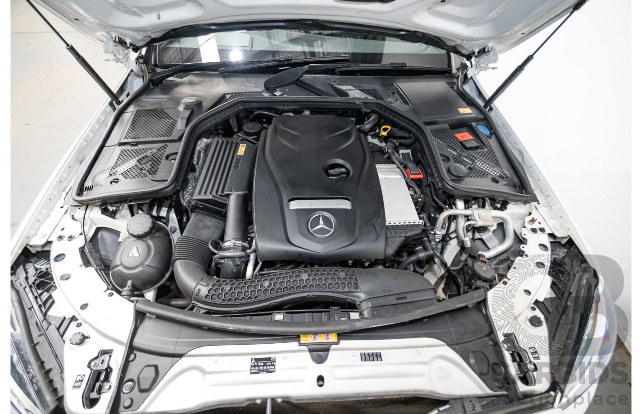 9/2014 Mercedes-Benz C250 AMG Line 205 4D Sedan Polar White Turbo 2.0L