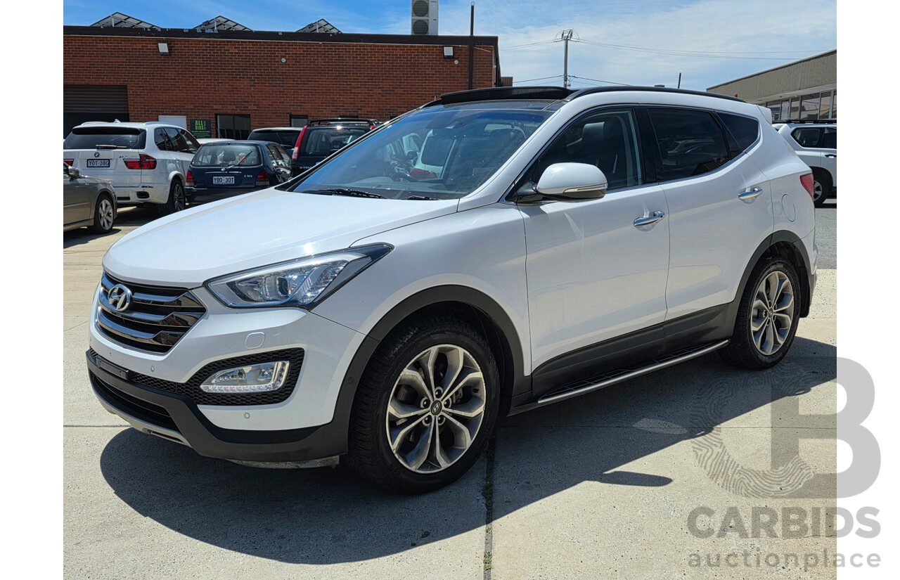 04/2015 Hyundai Santa Fe Highlander CRDi (AWD) DM MY15 4D Wagon White Turbo Diesel 2.2L