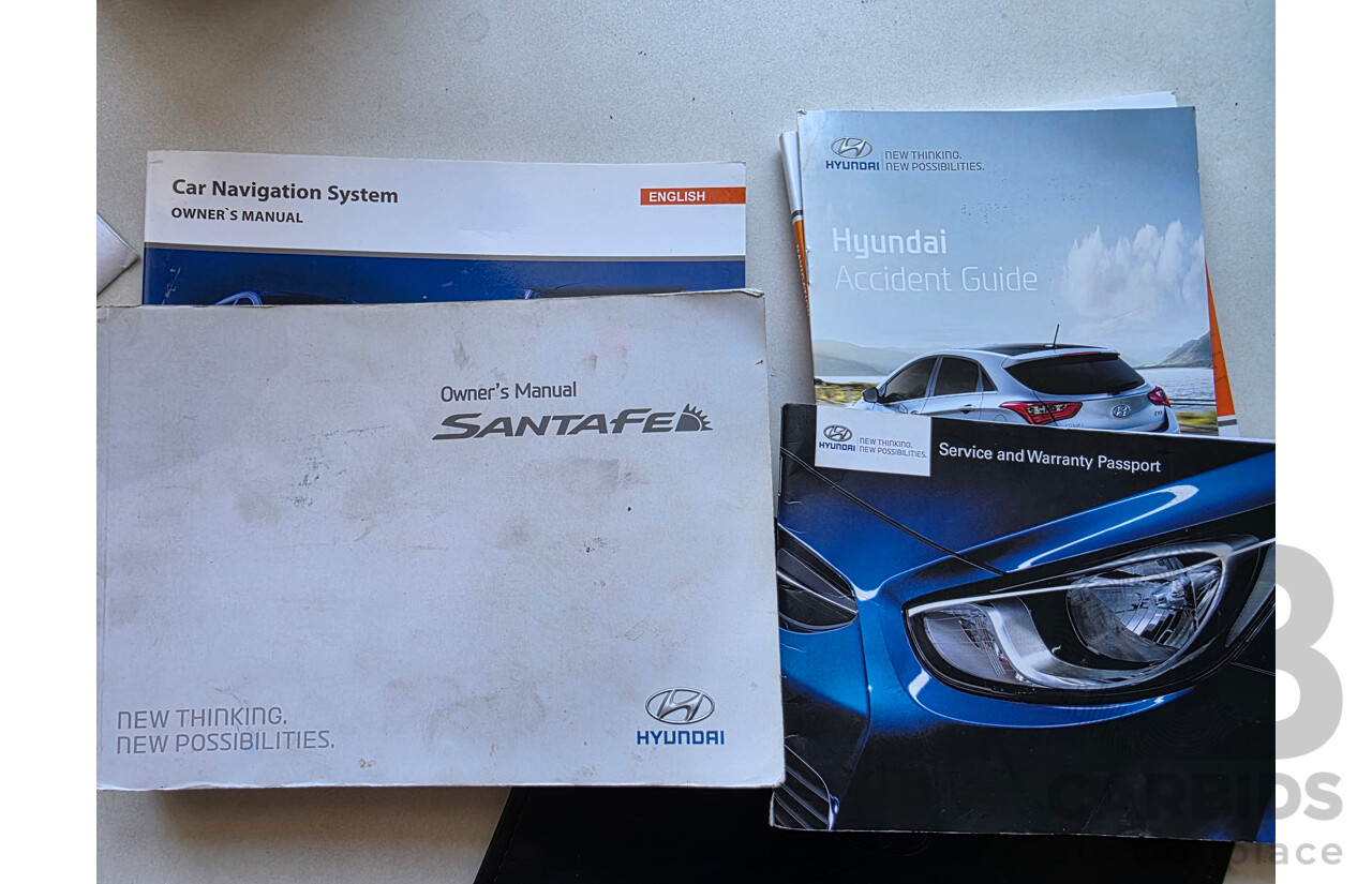 04/2015 Hyundai Santa Fe Highlander CRDi (AWD) DM MY15 4D Wagon White Turbo Diesel 2.2L