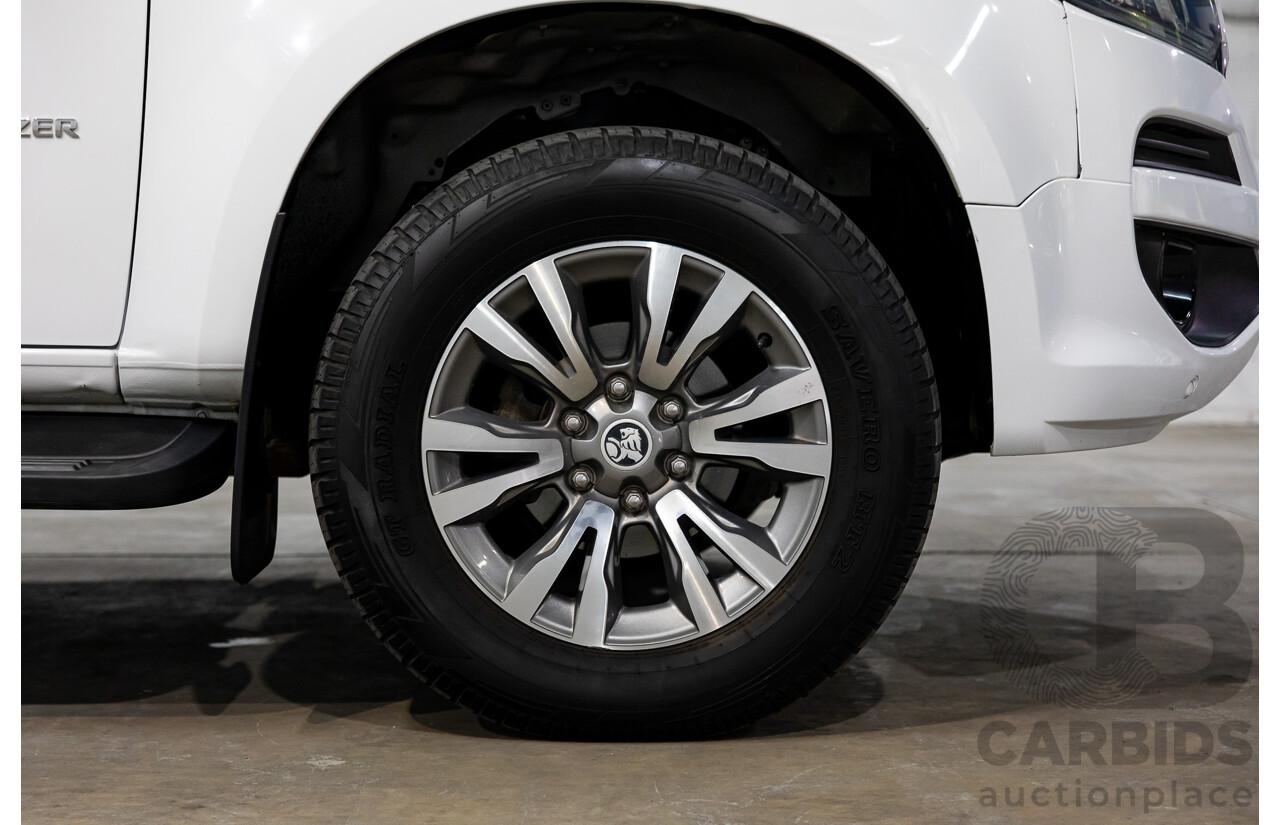 01/2017 Holden Trailblazer LTZ (4x4) RG MY17 4d Wagon Summit White Turbo Diesel 2.8L