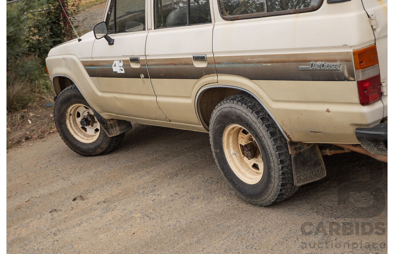 1/1981 Toyota Landcruiser Standard FJ60RV (4x4) 4d Wagon Beige 4.2L