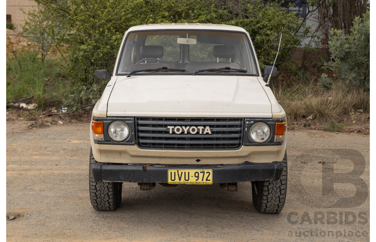 1/1981 Toyota Landcruiser Standard FJ60RV (4x4) 4d Wagon Beige 4.2L