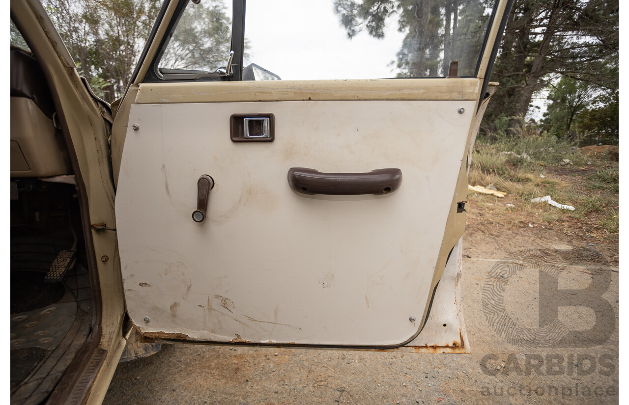 1/1981 Toyota Landcruiser Standard FJ60RV (4x4) 4d Wagon Beige 4.2L
