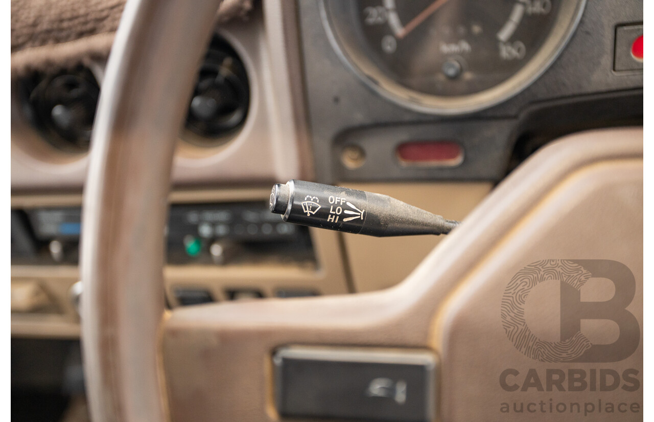 1/1981 Toyota Landcruiser Standard FJ60RV (4x4) 4d Wagon Beige 4.2L