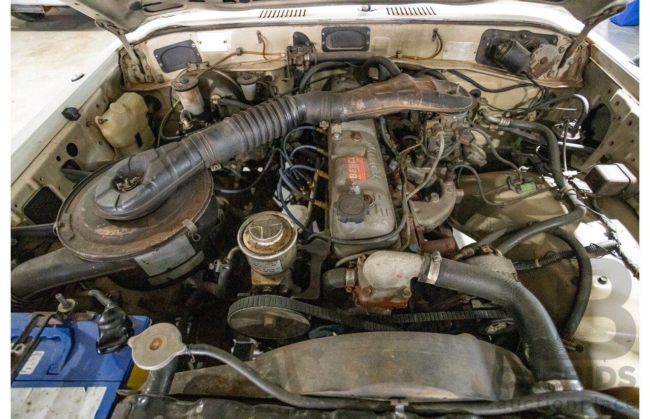 1/1981 Toyota Landcruiser Standard FJ60RV (4x4) 4d Wagon Beige 4.2L