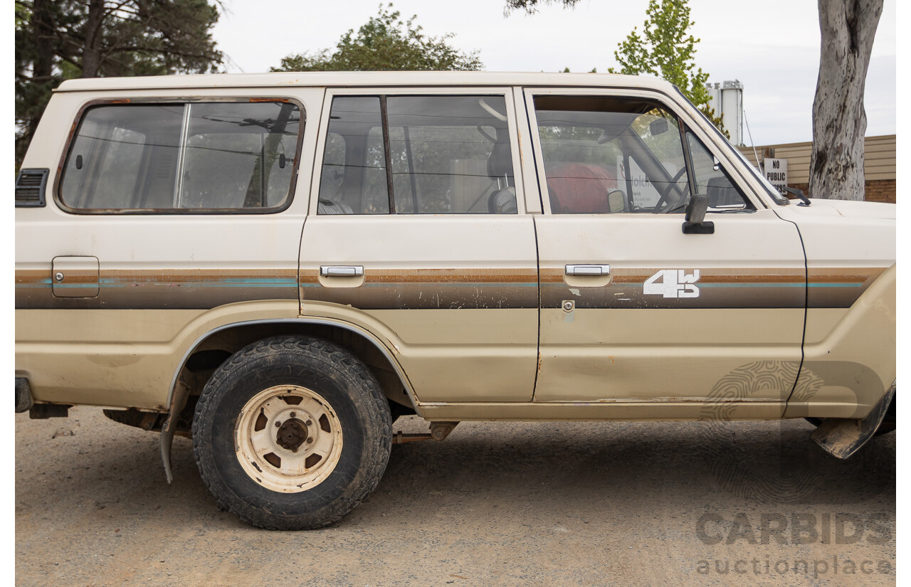 1/1981 Toyota Landcruiser Standard FJ60RV (4x4) 4d Wagon Beige 4.2L