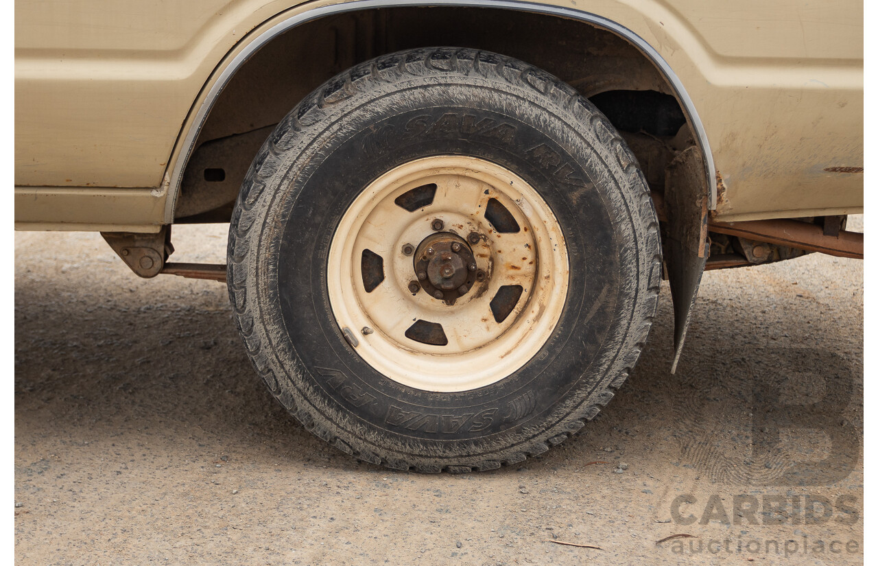 1/1981 Toyota Landcruiser Standard FJ60RV (4x4) 4d Wagon Beige 4.2L