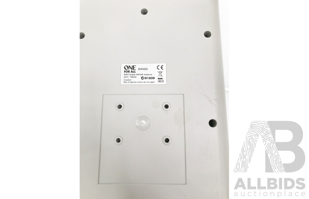 One for All (SV9455) Amplified Outdoor TV Antenna