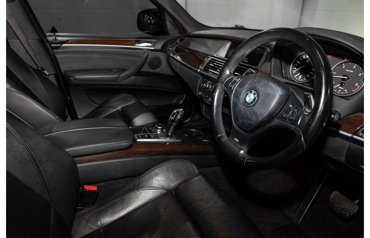 8/2013 Bmw X5 Xdrive 30d M Sport E70 MY12 UPGRADE 4d Wagon Carbon Black Metallic Turbo Diesel 3.0L