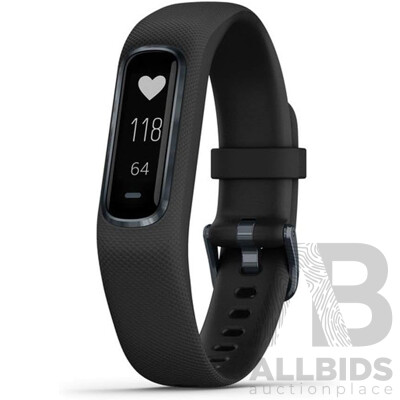 Vivosmart 4 Small/Medium Fitness Band - Black with Midnight Hardware
