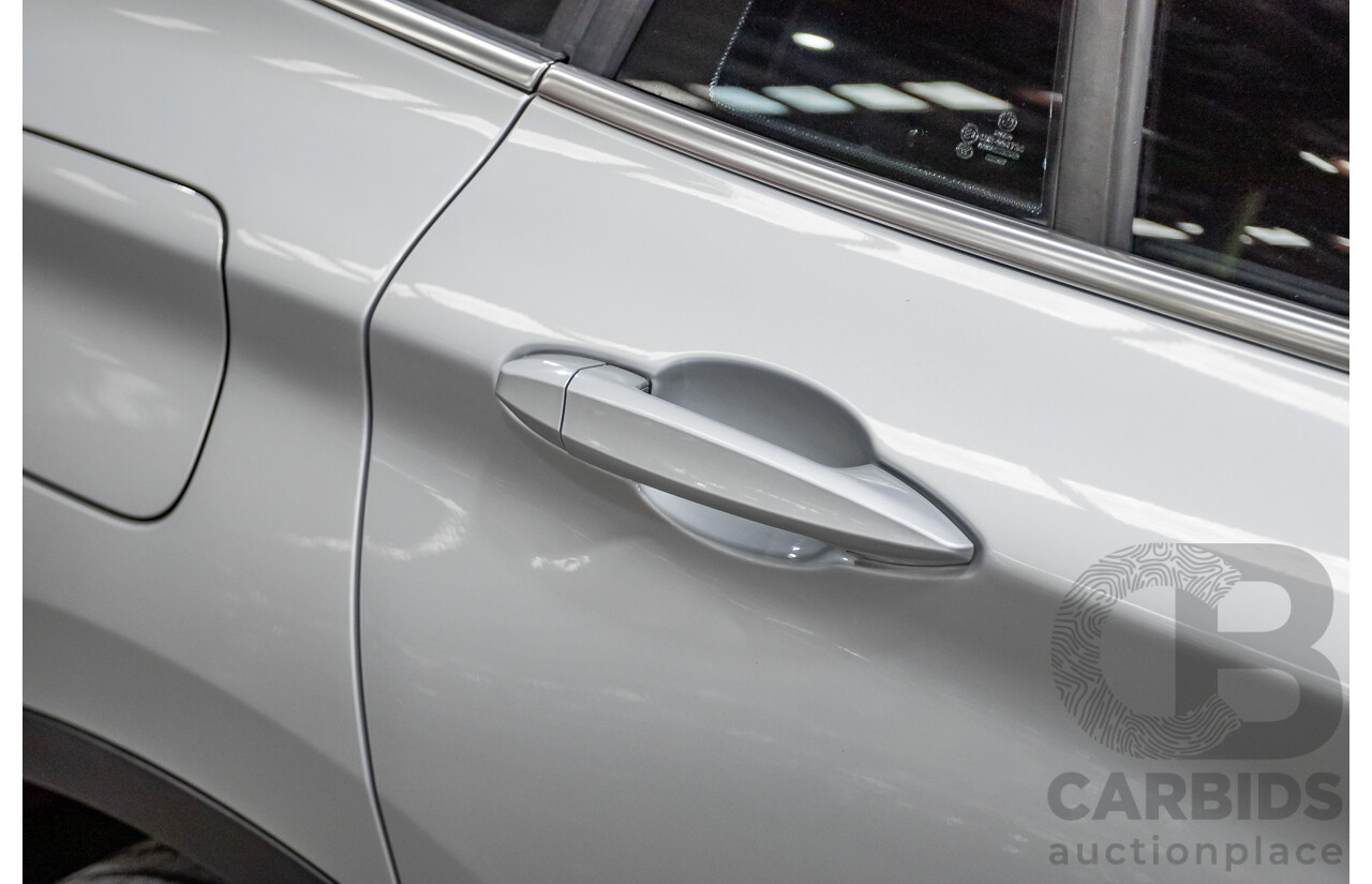 03/2016 BMW X1 sDrive 18D F48 4D Wagon Silver Turbo Diesel 2.0L