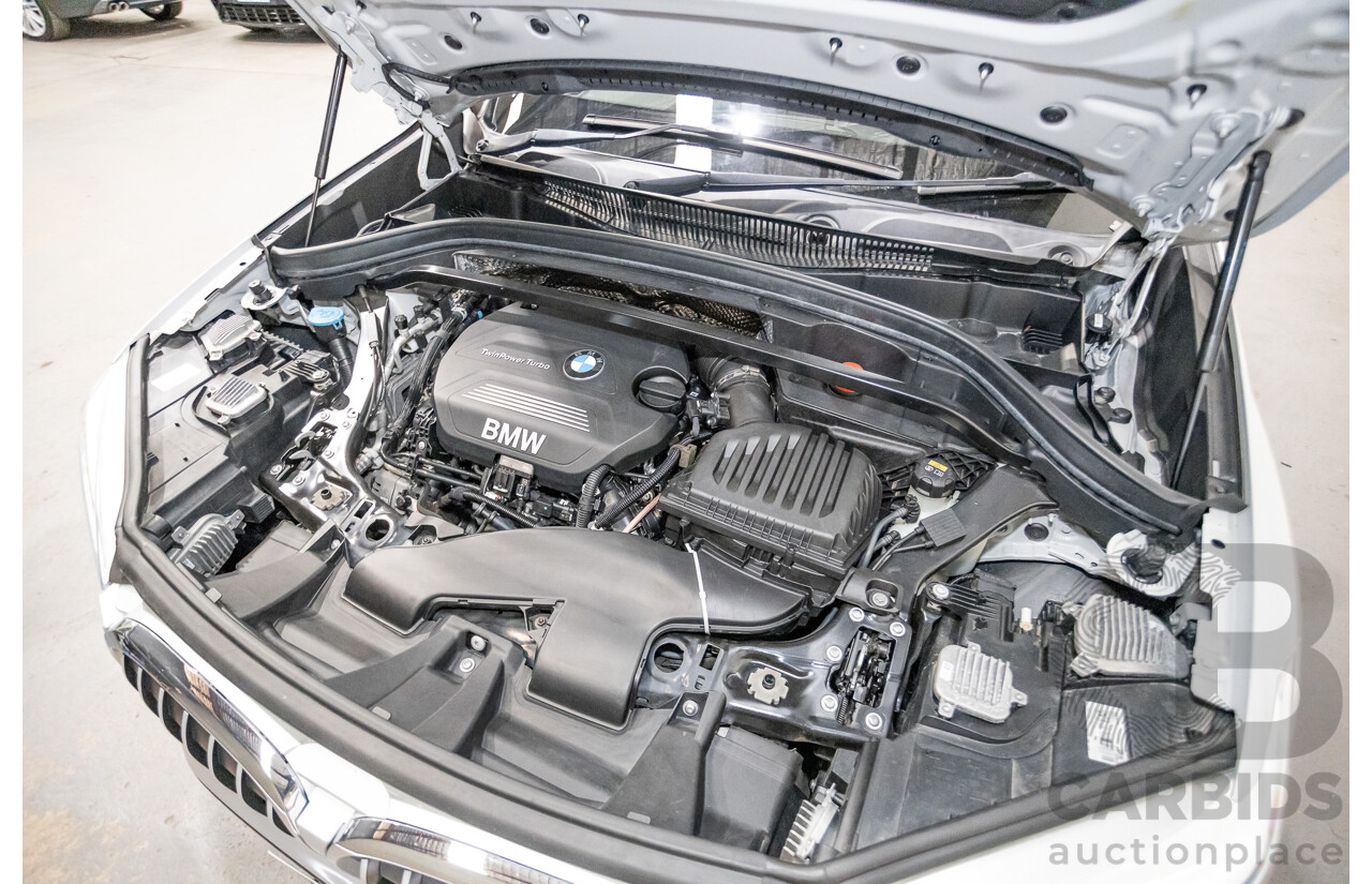 03/2016 BMW X1 sDrive 18D F48 4D Wagon Silver Turbo Diesel 2.0L