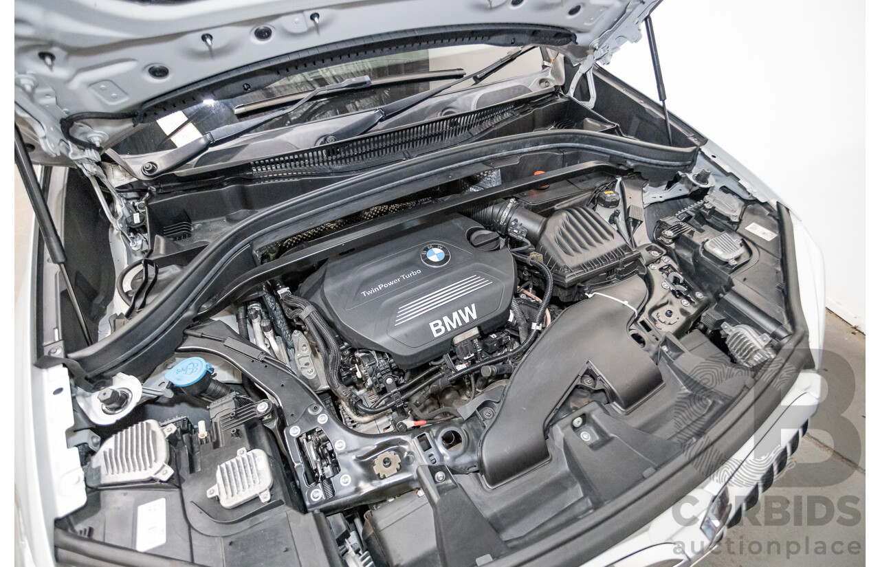 03/2016 BMW X1 sDrive 18D F48 4D Wagon Silver Turbo Diesel 2.0L