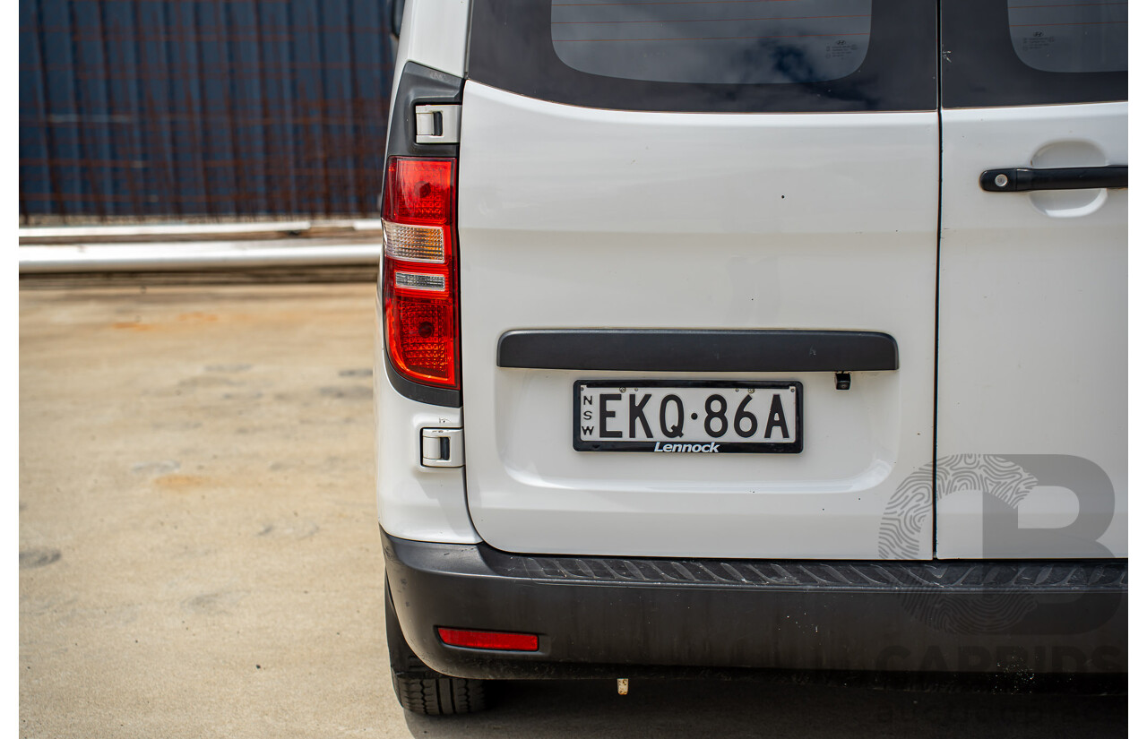 10/2020 Hyundai i-Load 3S TWIN SWING TQ4 MY21 4D Van Creamy White Turbo Diesel 2.5L