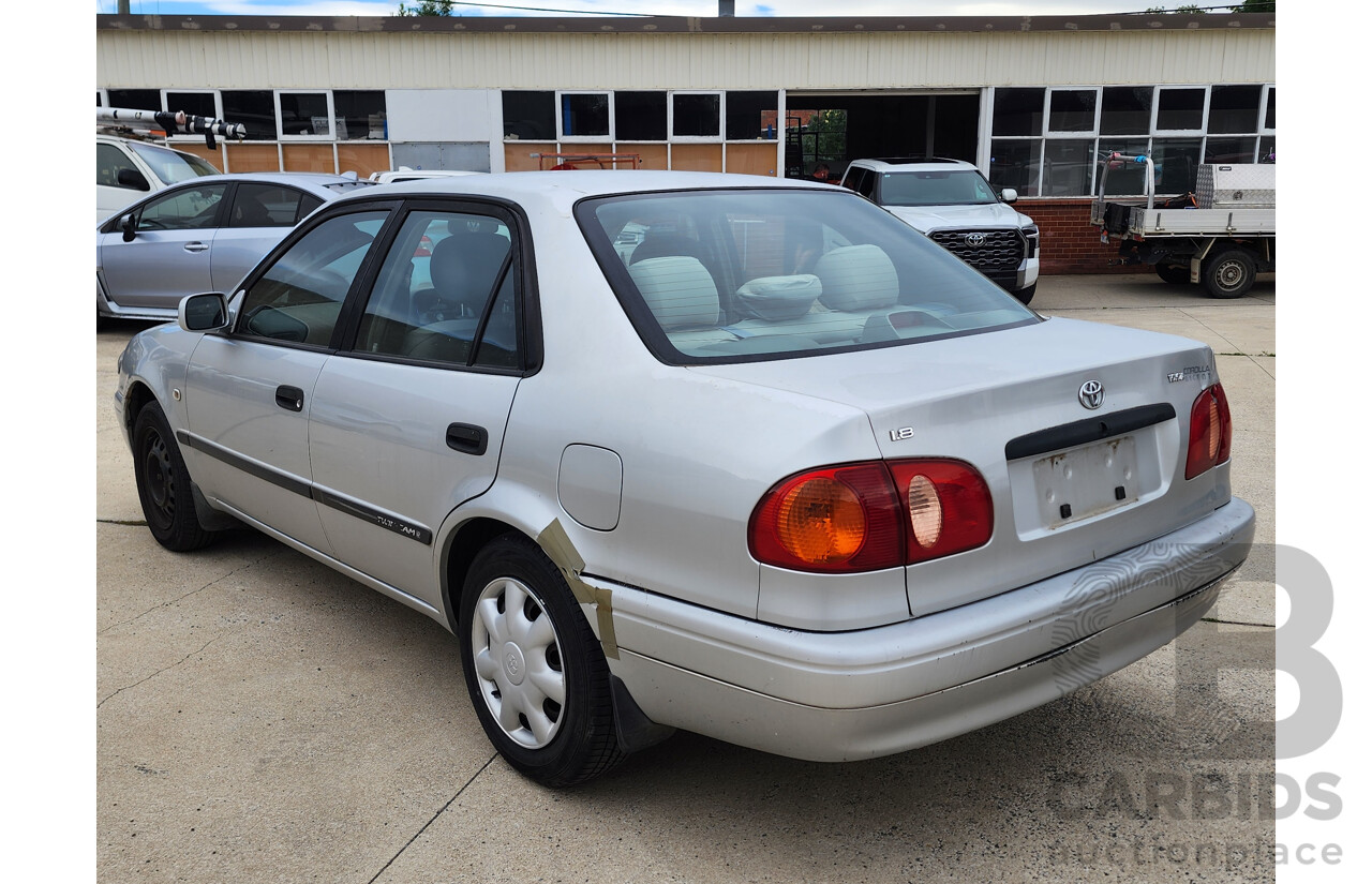 8/2000 Toyota Corolla Ascent AE112R 4d Sedan Silver 1.8L