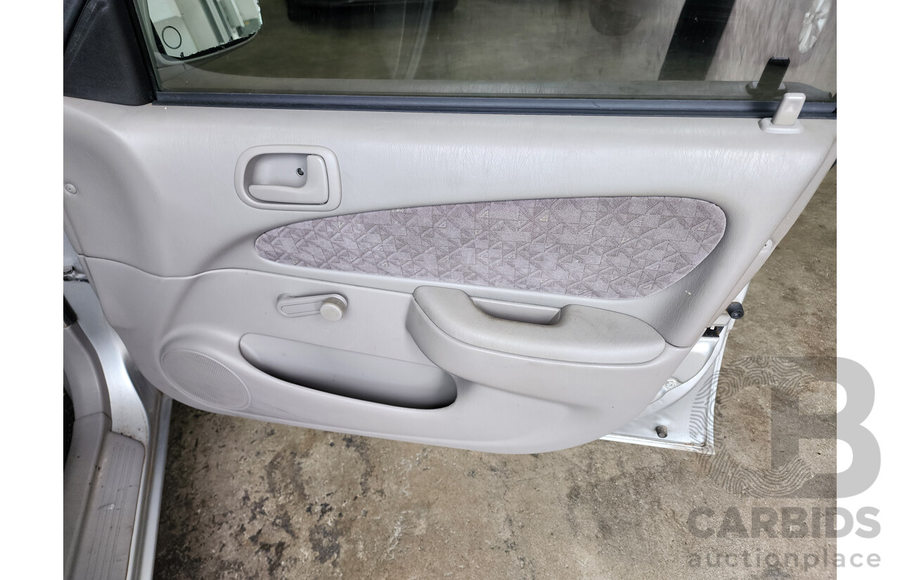 8/2000 Toyota Corolla Ascent AE112R 4d Sedan Silver 1.8L