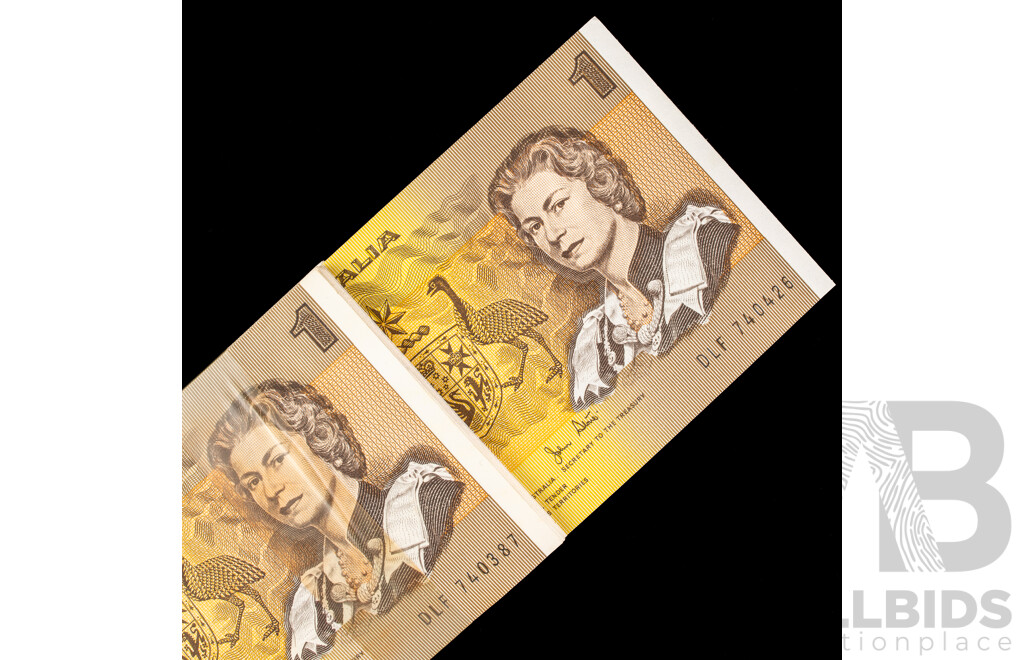One Hundred Consecutive Australian 1982 UNC One Dollar Notes, Johnson/Stone R78, DLF 740387 - DLF 740486