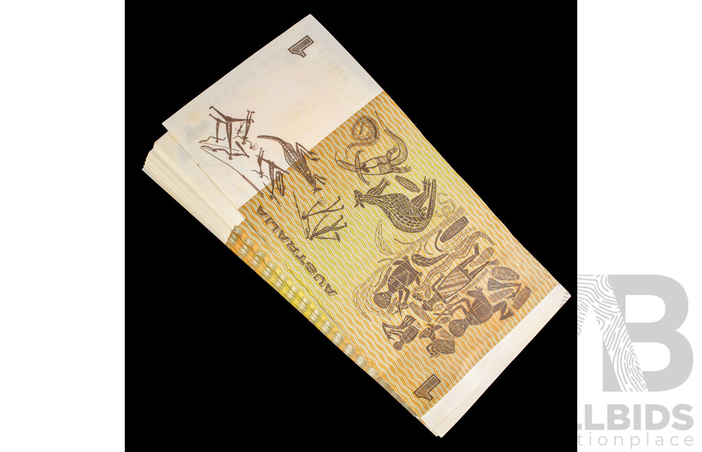 One Hundred Consecutive Australian 1982 UNC One Dollar Notes, Johnson/Stone R78, DPC 870266 - DPC 870366