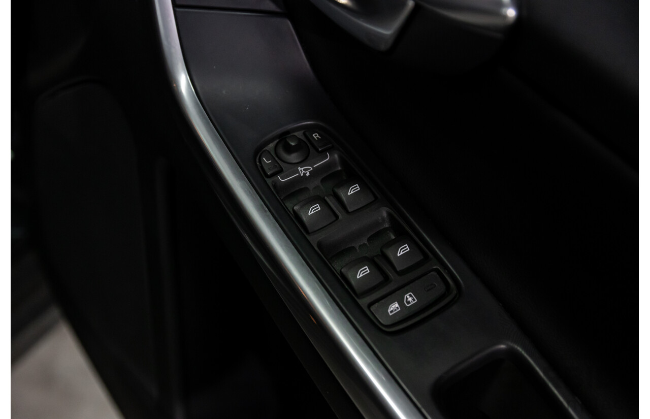 10/2014 Volvo XC60 T6 Luxury DZ MY14 4d Wagon Savile Grey Metallic Turbo 3.0L