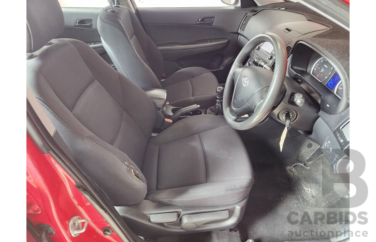 3/2010 Hyundai i30 SX FD MY10 5d Hatchback Red 2.0L