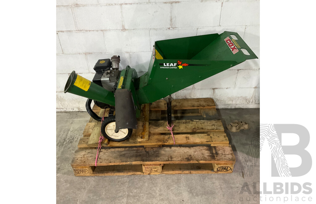 COX Wood Chipper