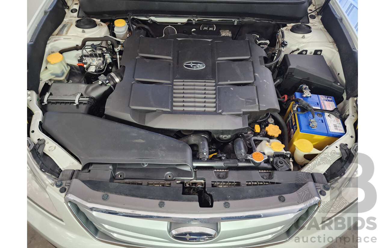 12/2011 Subaru Outback 3.6R Premium MY11 4d Wagon White 3.6L