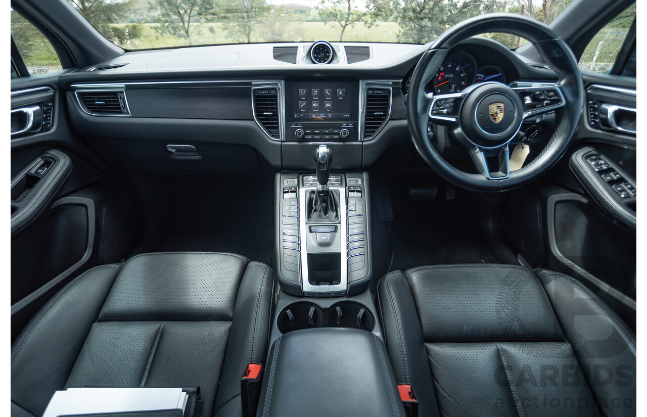 9/2016 Porsche Macan GTS (AWD) 95B MY16 4d Wagon Jet Black Metallic Twin Turbo V6 3.0L - Statutory Write Off