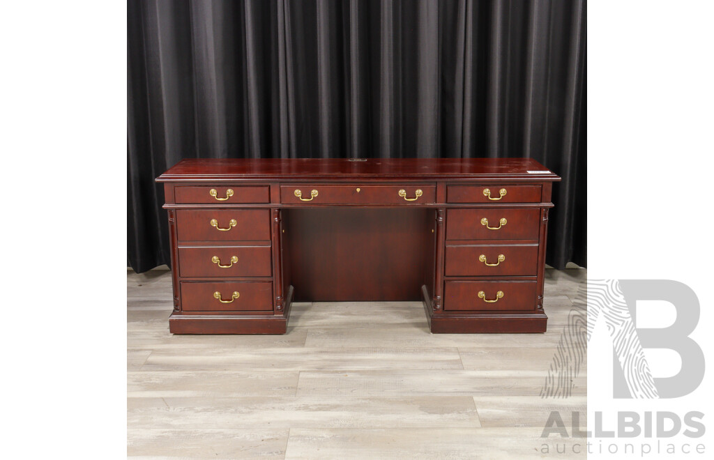 Twin Pedestal Executive Office Credenza Bu OFS, Huntingburg Indiana